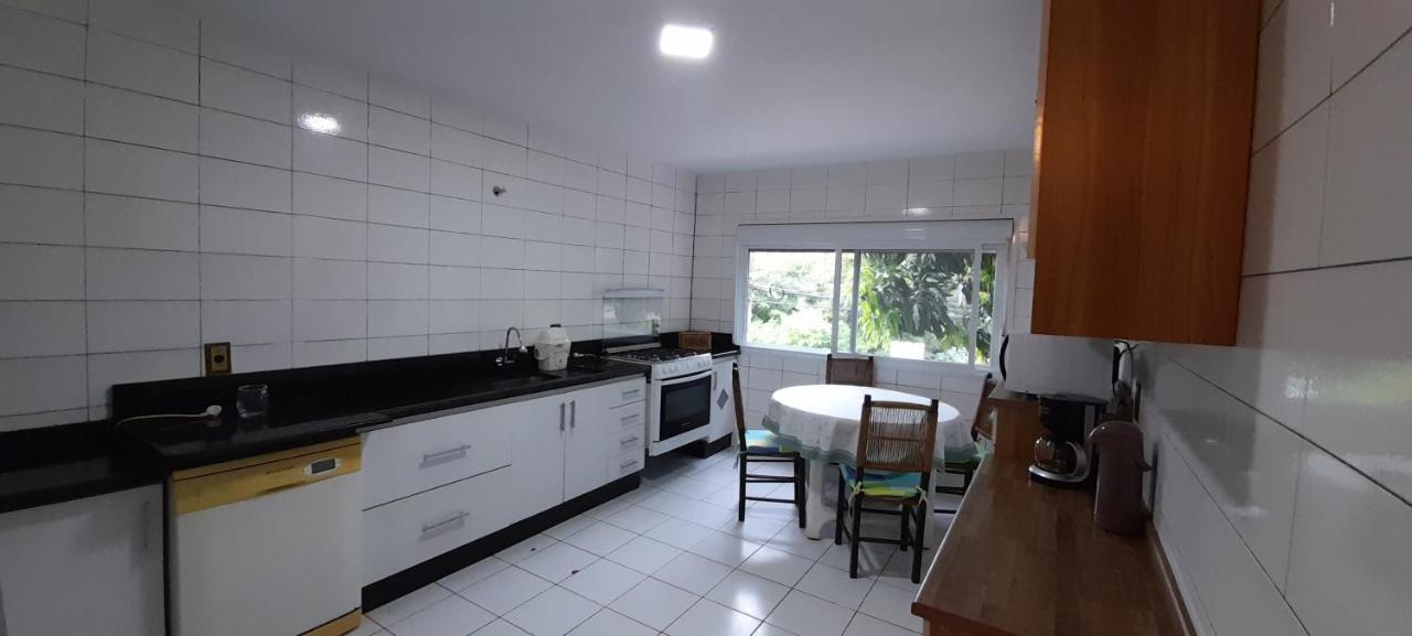 Apartamento Espacoso Com Estacionamento Incluido 포스두이구아수 외부 사진